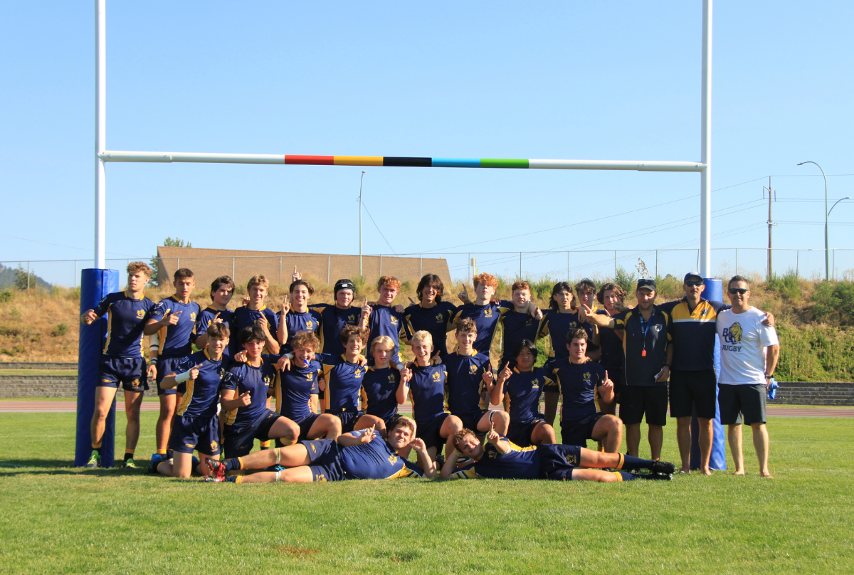 The BC Bears U16 Boys Blue Team poses for a team photo under the posts